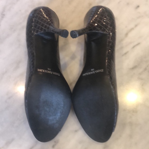 Enzo Angiolini deep purple patent leather open toe pumps - Picture 6 of 6